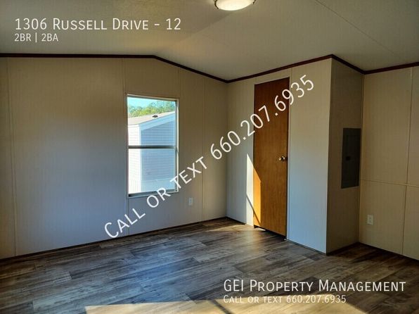 1306 Russell Dr, Weaver, AL