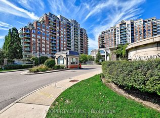 310 Red Maple Rd #1013, Richmond Hill, ON L4C0T7