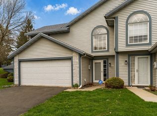 2608 Tuxedo Ln NW, Rochester, MN 55901