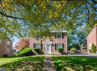 56 Worrell Dr, Springfield, PA 19064