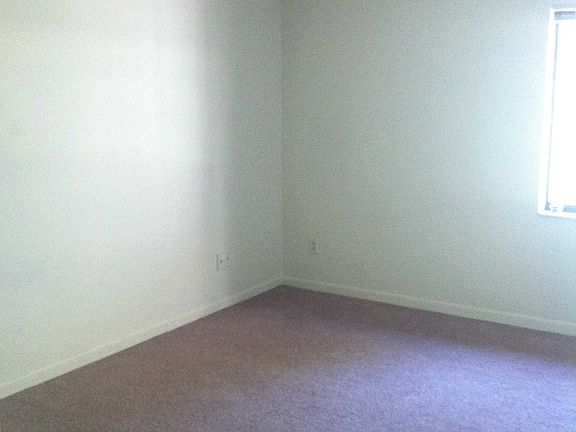 5th image of 9849 Lancewood St