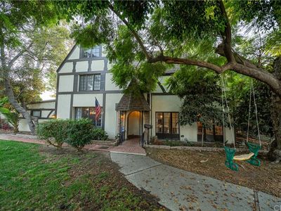 3723 Cedar Ave, Long Beach, CA, 90807