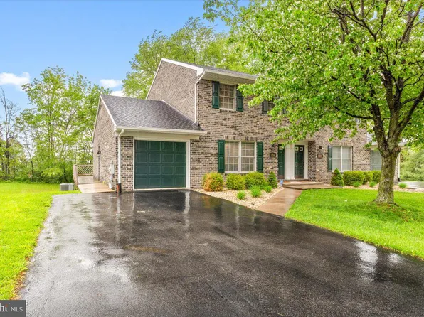 1162 Fairchild Ave, Hagerstown, MD 21742