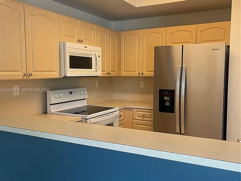 8814 W Flagler St #209 — Photo 10