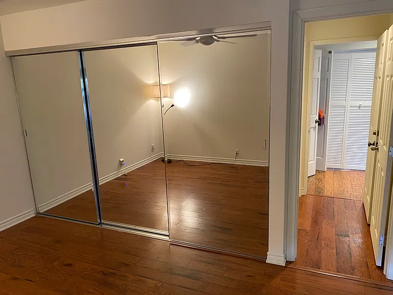 8860 Villa La Jolla Dr #107 — Photo 13