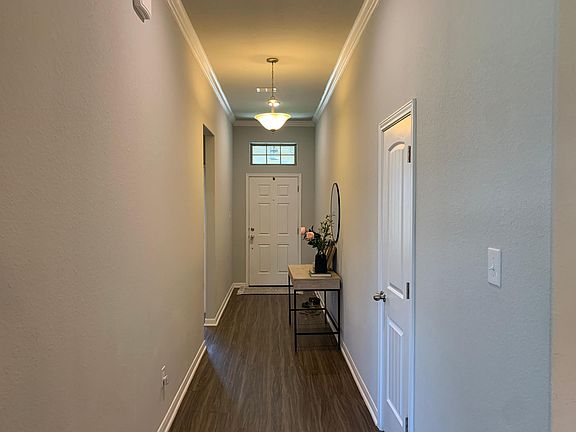3rd image of 503 Wyndcrest Dr