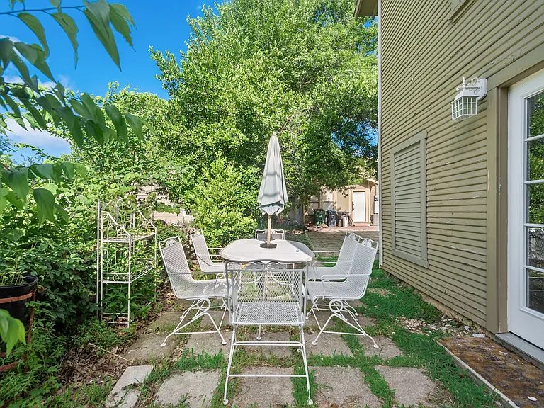 1709 Clover Ln #2 — Photo 20