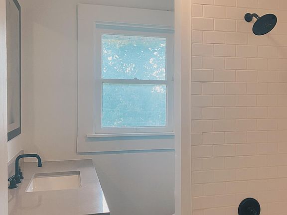 Upstairs bathroom - full bath