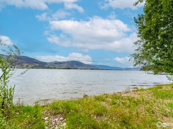 450 Eastlake Shores, Oroville, WA 98844