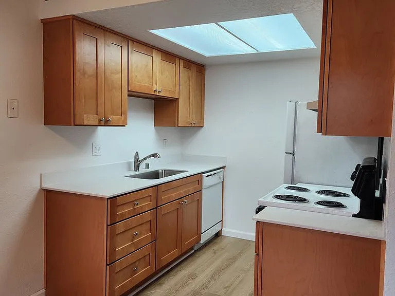 Twin Firs - 1 Bedroom - Lynnwood - Renovated Modern Apartments — Photo 5