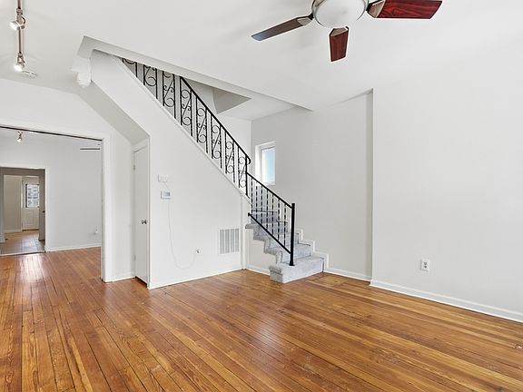 2nd image of 2812 Clifton Ave