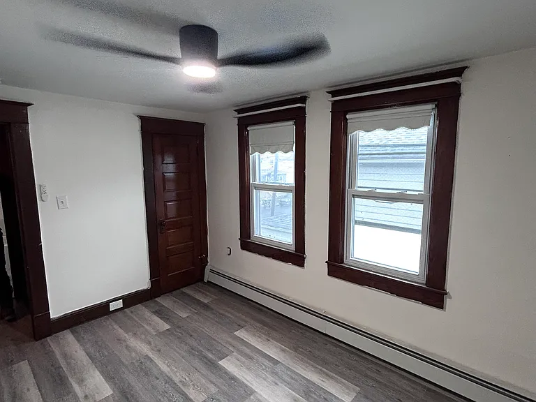 1295 Reynolds Ave #2 — Photo 8