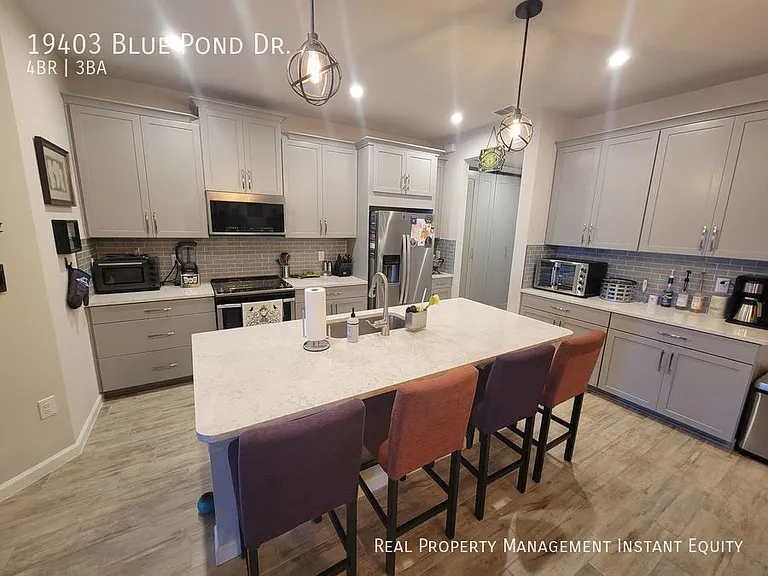 19403 Blue Pond Dr — Photo 4
