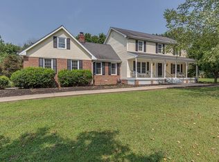 1105 Brown Ln, Portland, TN 37148
