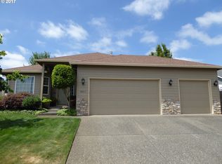 20211 Homestead Dr, Oregon City, OR