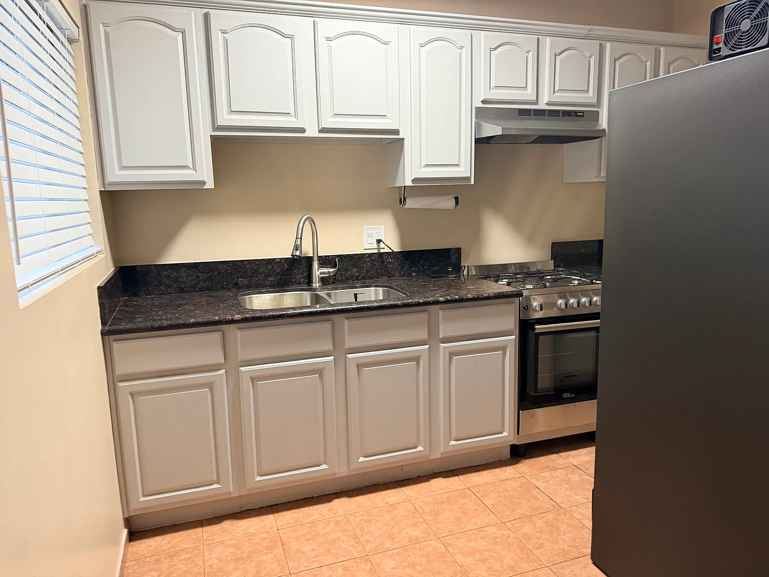 1530 Lomita Blvd — Photo 2