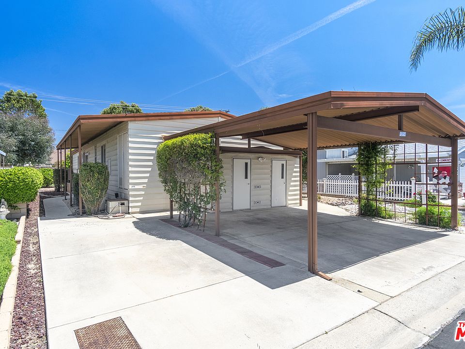 1st image of 1314 Bishop Dr #12