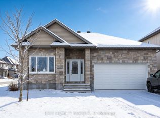 484 Bruges St, Russell, ON K0A 1W0