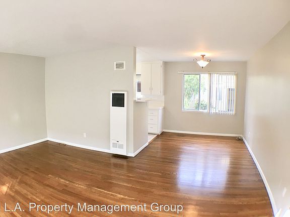 2nd image of 9325 Crenshaw Blvd APT 1