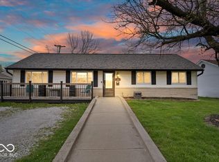 53 Crestview Dr, Greenwood, IN