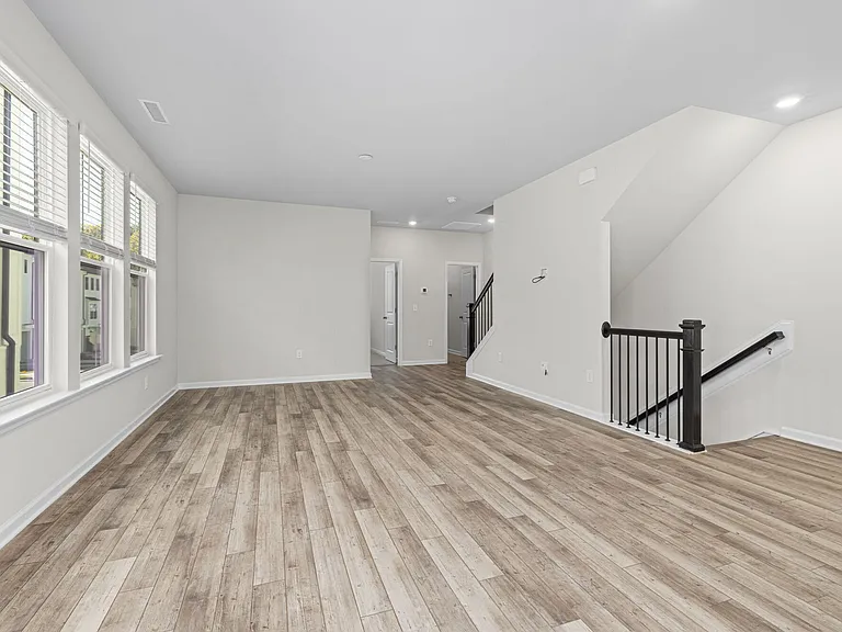 Abode Kerr Ridge — Photo 29