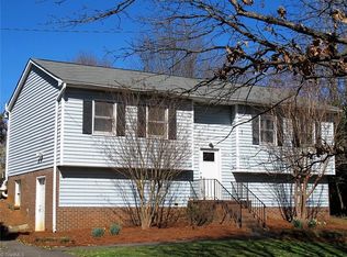 4910 Pine Hall Rd, Walkertown, NC 27051