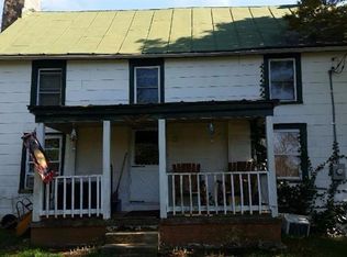 1095 Phoenix Rd, Arrington, VA 22922