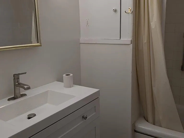 22 Park St #2 — Photo 8