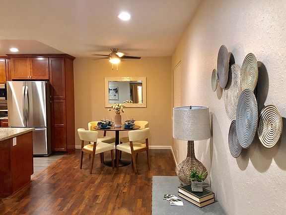 3rd image of 14225 Lora Dr APT 14