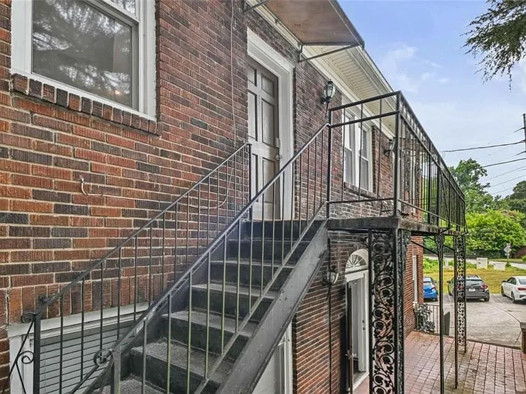 1351 Oxford Rd NE #3 — Photo 25