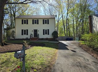 2318 Wrens Nest Rd, North Chesterfield, VA 23235