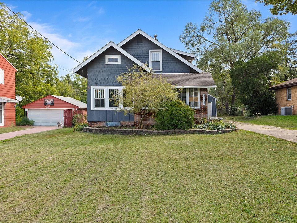 1st image of 3607 50th St