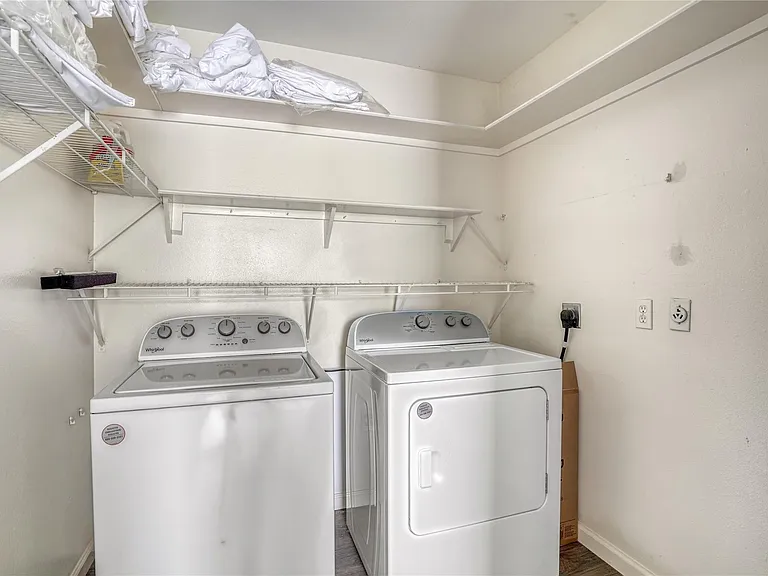 1715 Imperial Crown Dr — Photo 18