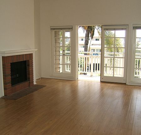 3rd image of 1810 Malcolm Ave APT 301