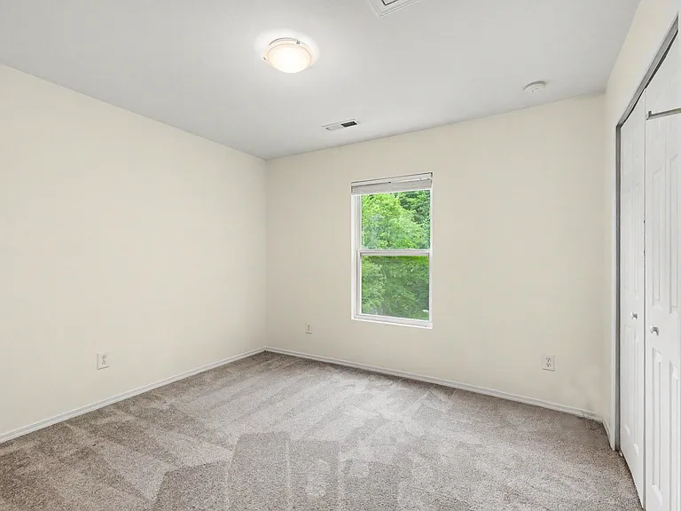 8942 Chalkstone Rd — Photo 15