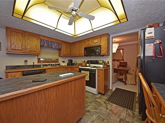 5th image of 3126 Paxton Dr