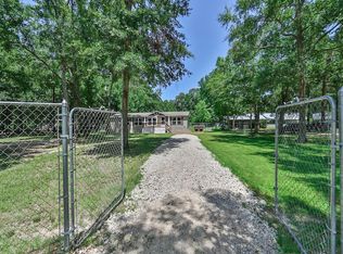 17491 Grove Ln, New Caney, TX 77357