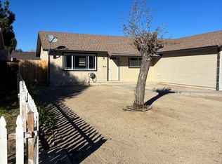 810 Columbine Ct, Fernley, NV 89408