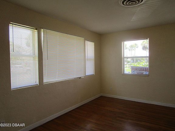 2nd image of 925 N Wild Olive Ave #1