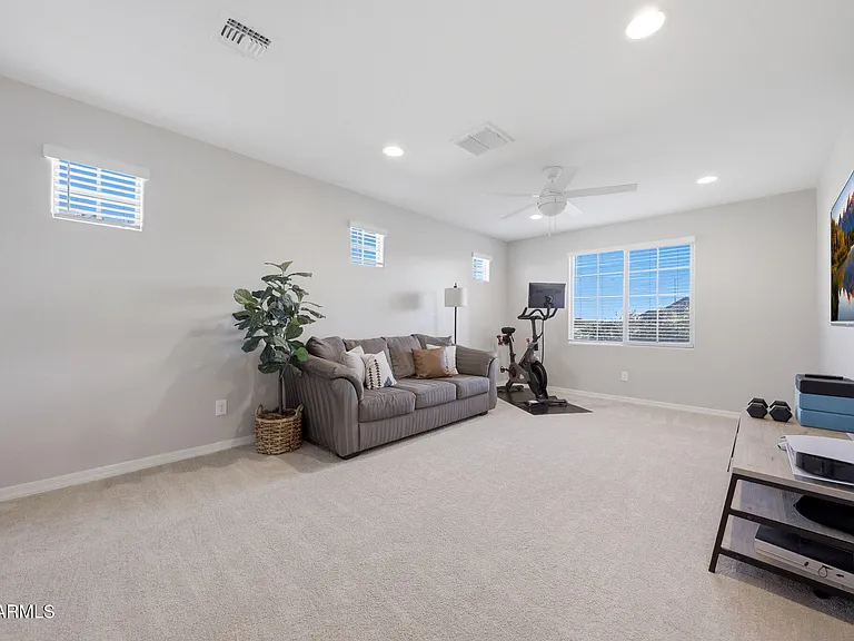 905 S Canal Dr #13 — Photo 22