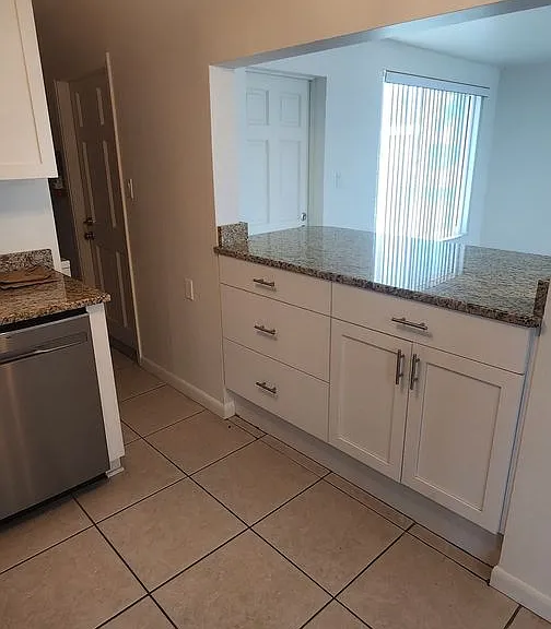 1550 W Central Ave — Photo 18