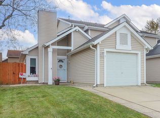 9 Copper Ct, Glendale Heights, IL