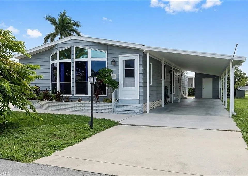 1450 Gulf Coast Dr #F04
