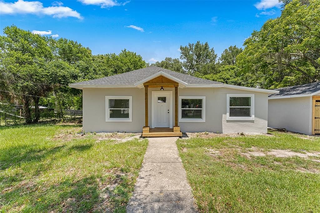221 W Beresford Ave, Deland, FL 32720 Zillow