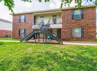 304 S Magnolia St APT B, Crowley, TX 76036