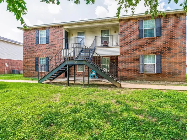 304 S Magnolia St APT B, Crowley, TX 76036