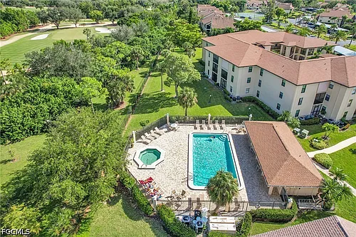 8474 Charter Club Cir #13 Photo 1