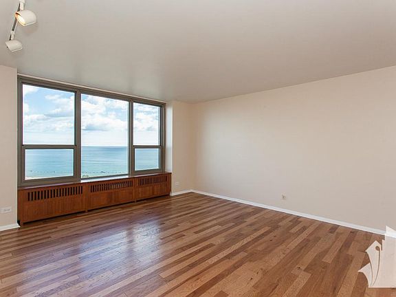 5th image of 1550 N Lake Shore Dr #E21
