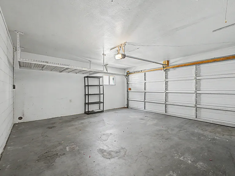 3922 E Sahuaro Dr — Photo 24