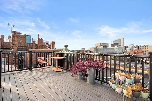 51 Anderson St #1 Photo 1